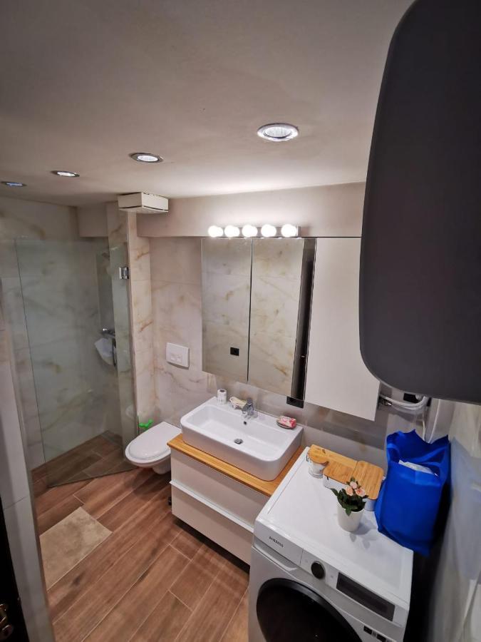 The Cozy Flat Apartman Tirana Kültér fotó